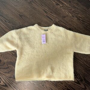 Target Women's Soft Yellow Sweater Size M